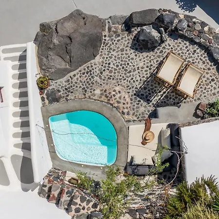 Parathira Cave Houses Oia By Cycladica